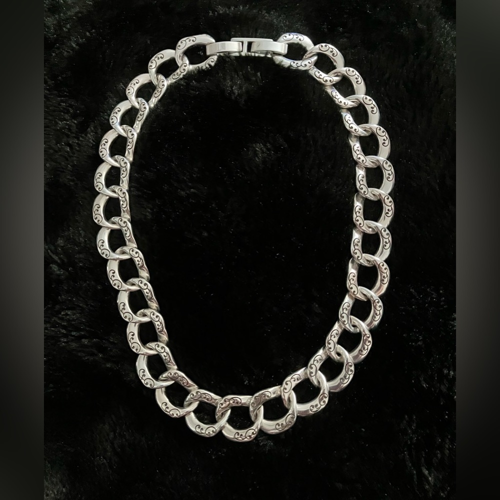 Brighton 💕 Beautiful Engraved on Front and Back Chain Link Necklace w/ Wrapping - Picture 2 of 9